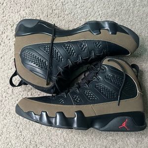 Air jordan 9 Retro Olives